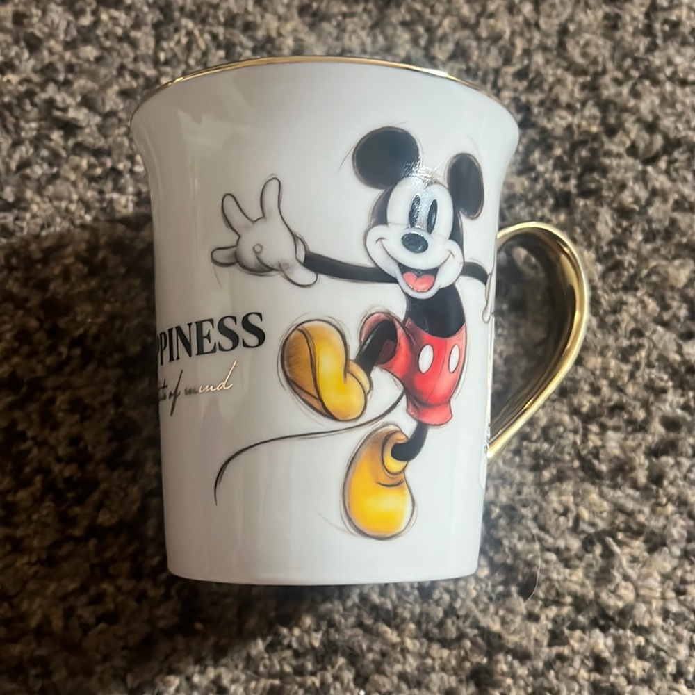 Mickey Mouse Mug- Happiness is a State of Mind NWT Disney D100 gold handle mug